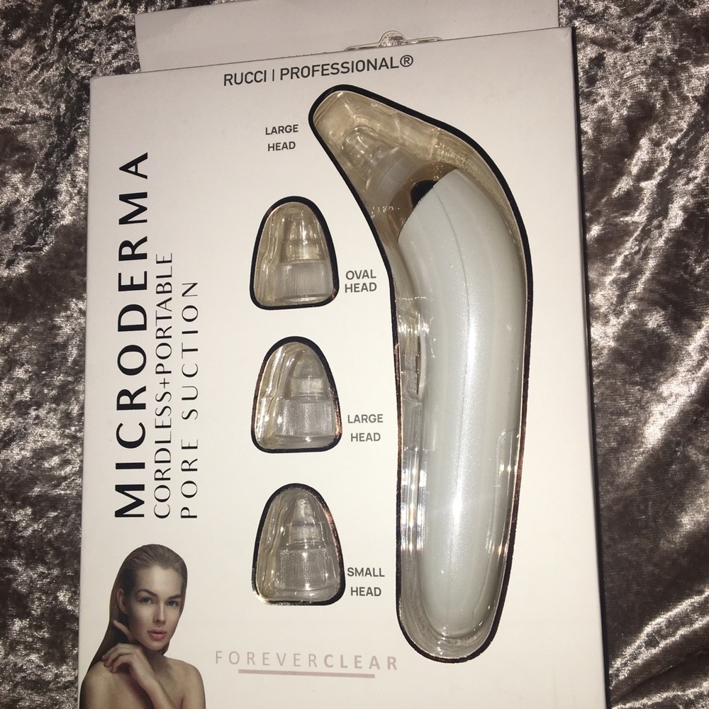 Portable pore suction